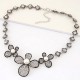 Flower necklace with beads