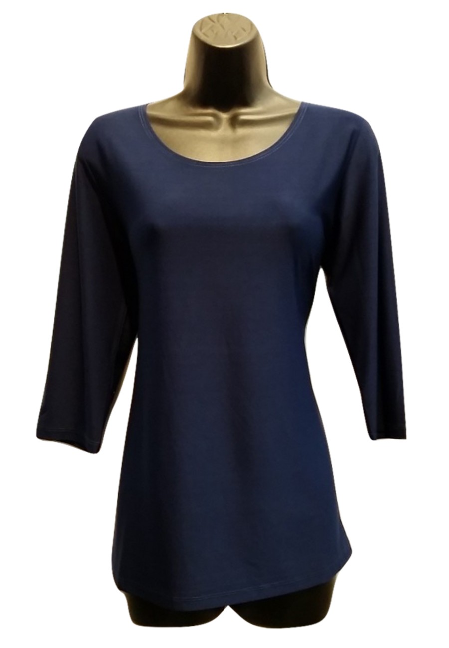Plain navy top of Creation collection - Boutique Isla Mona