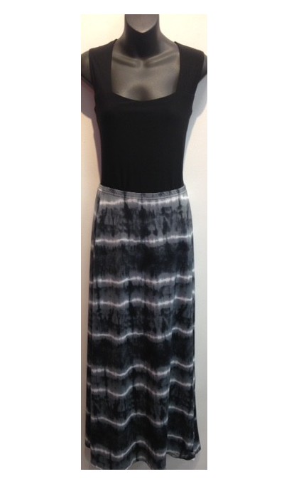 Jupe longue collection Mode Gitane teintes de gris et blanc