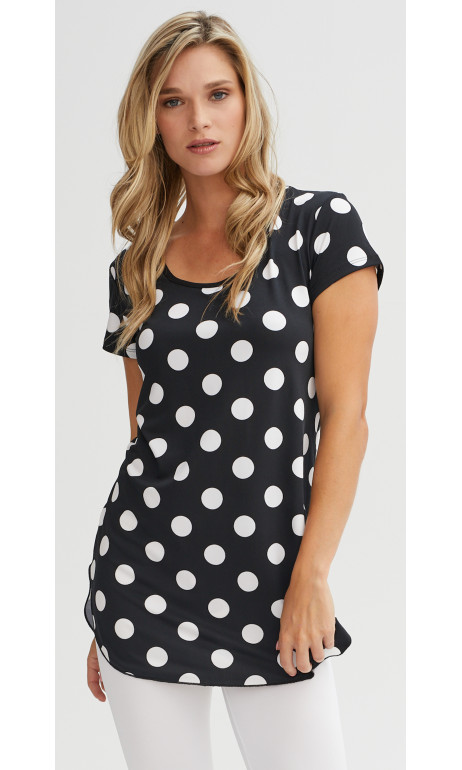 Short-sleeved polka-dot tunic