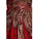 Robe longue de soiré ou de bal rouge et noir avec appliqué de dentelle paon